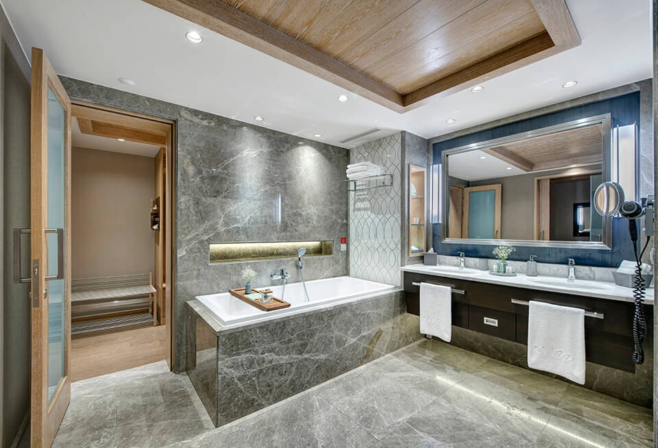 Regnumcarya Baron Villa Bathroom 1