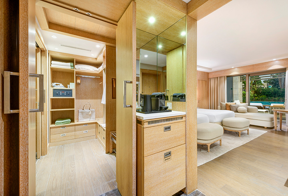 Regnumcarya Pearlpoolroom 08