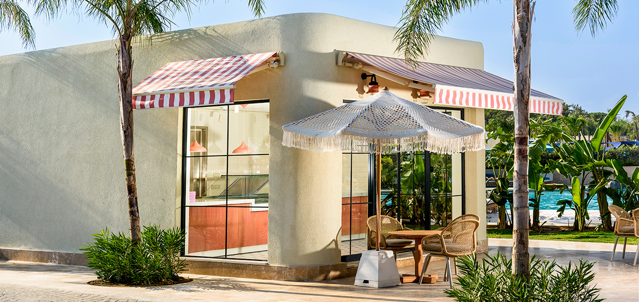 REGNUM THE CROWN KIOSK 01 Slider 2