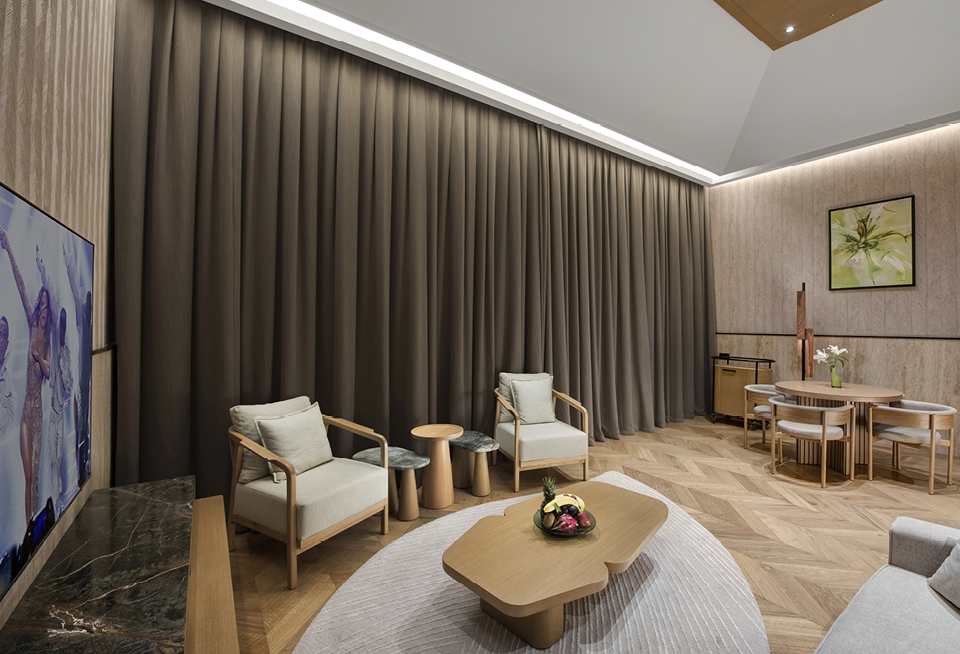 EDIT Regnumthecrown Amberlagoonsuite Livingroom 14.Jpg